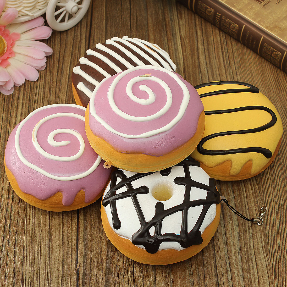 10CM Sweet Roll Kawaii Squishy Bread Soft Donut Keychain Bag Phone Charm Strap