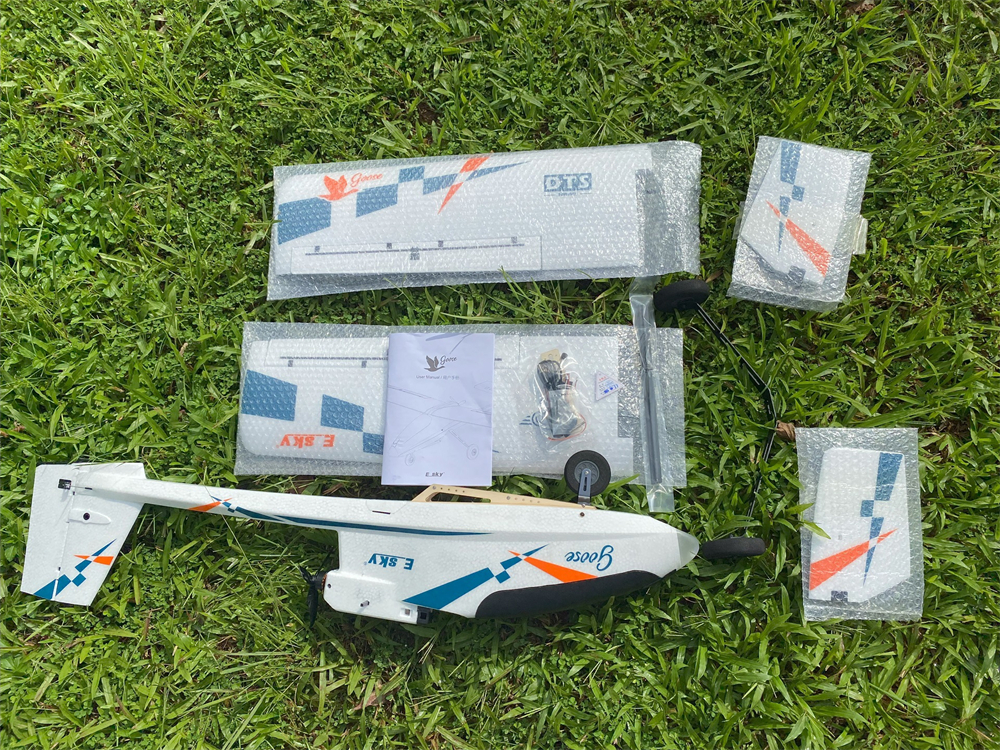 ESKY Goose 1100mm Wingspan EPO FPV RC Airplane Fixed Wing PNP with Flight Controller
