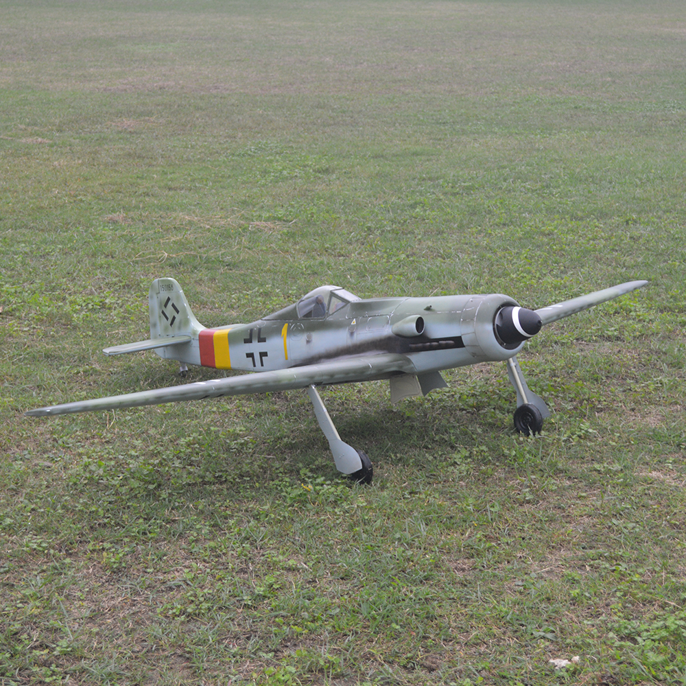 トニー・レイのエアロモデル FOCKE WULF TA-152H 2400mm ウイングス