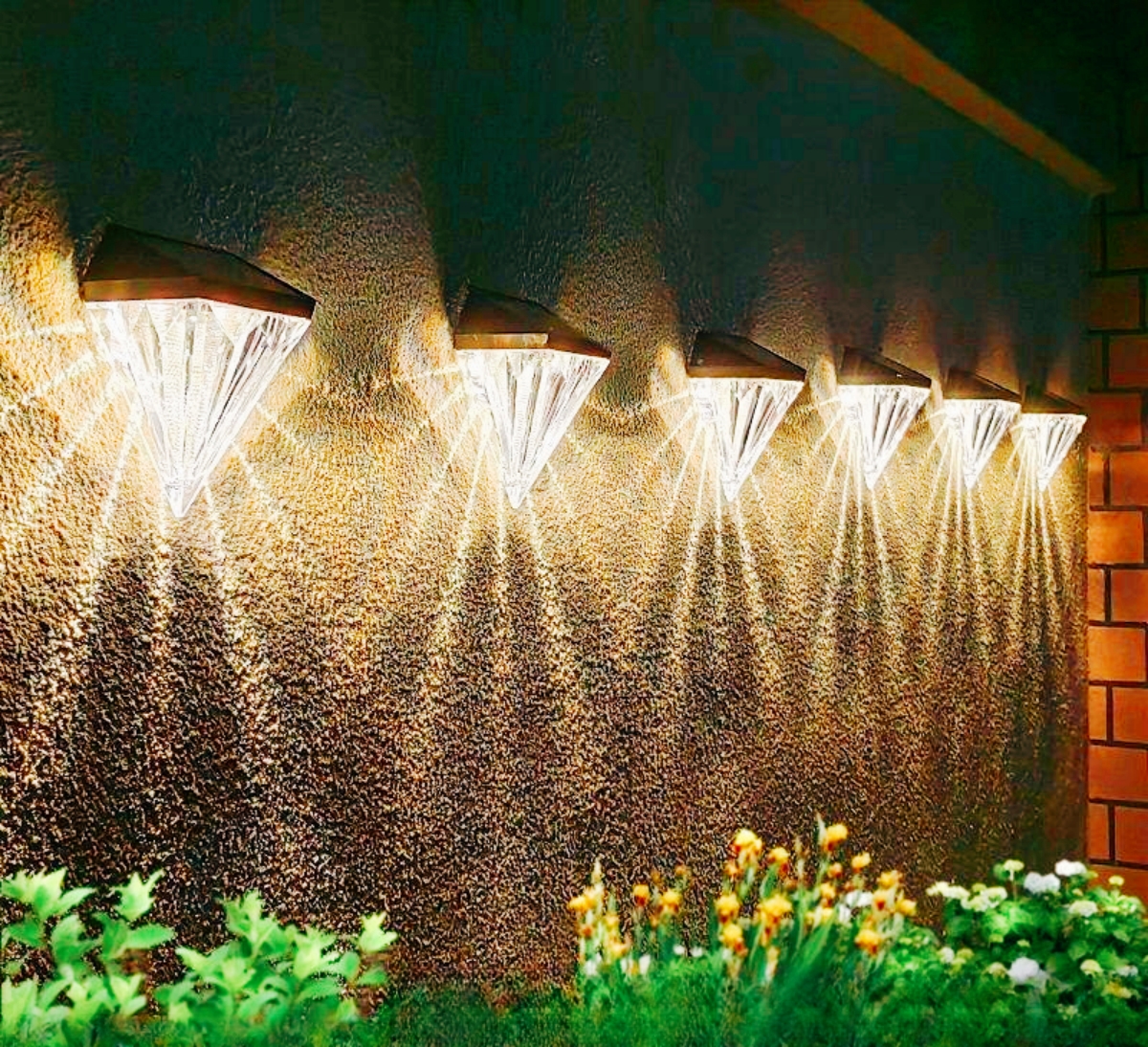 2Pcs/ 4Pcs Solar Lamp High Brightness For Stair Light Courtyard Fence Garden Porch Step Light Outdoor Wall Lamp Solar Waterproof IP65
