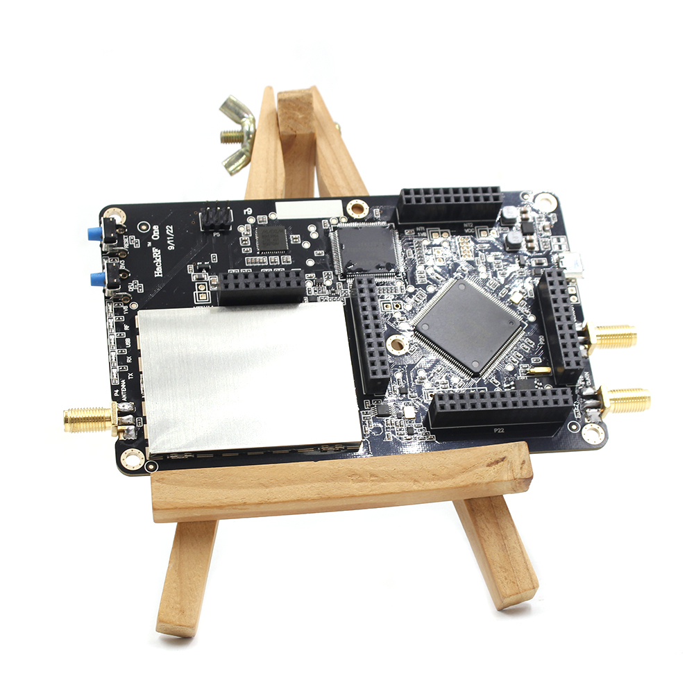 HackRF One(1MHz-6GHz) Software Radio Platform SDR Development Board  Open Source SDR Radio Platform