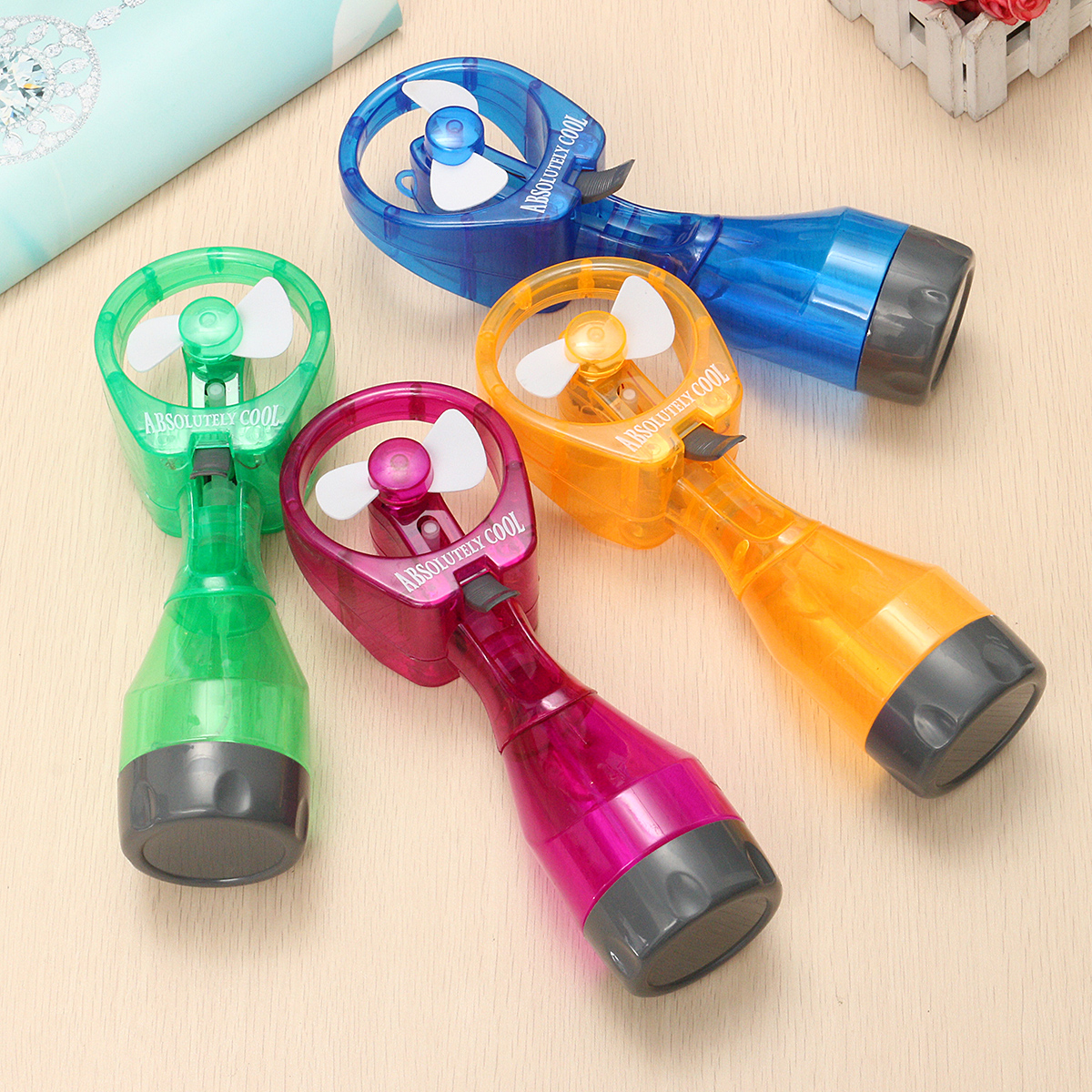 NEUFU 1x Portable Mini Ventilateur Brumisateur Portable Jet d'eau