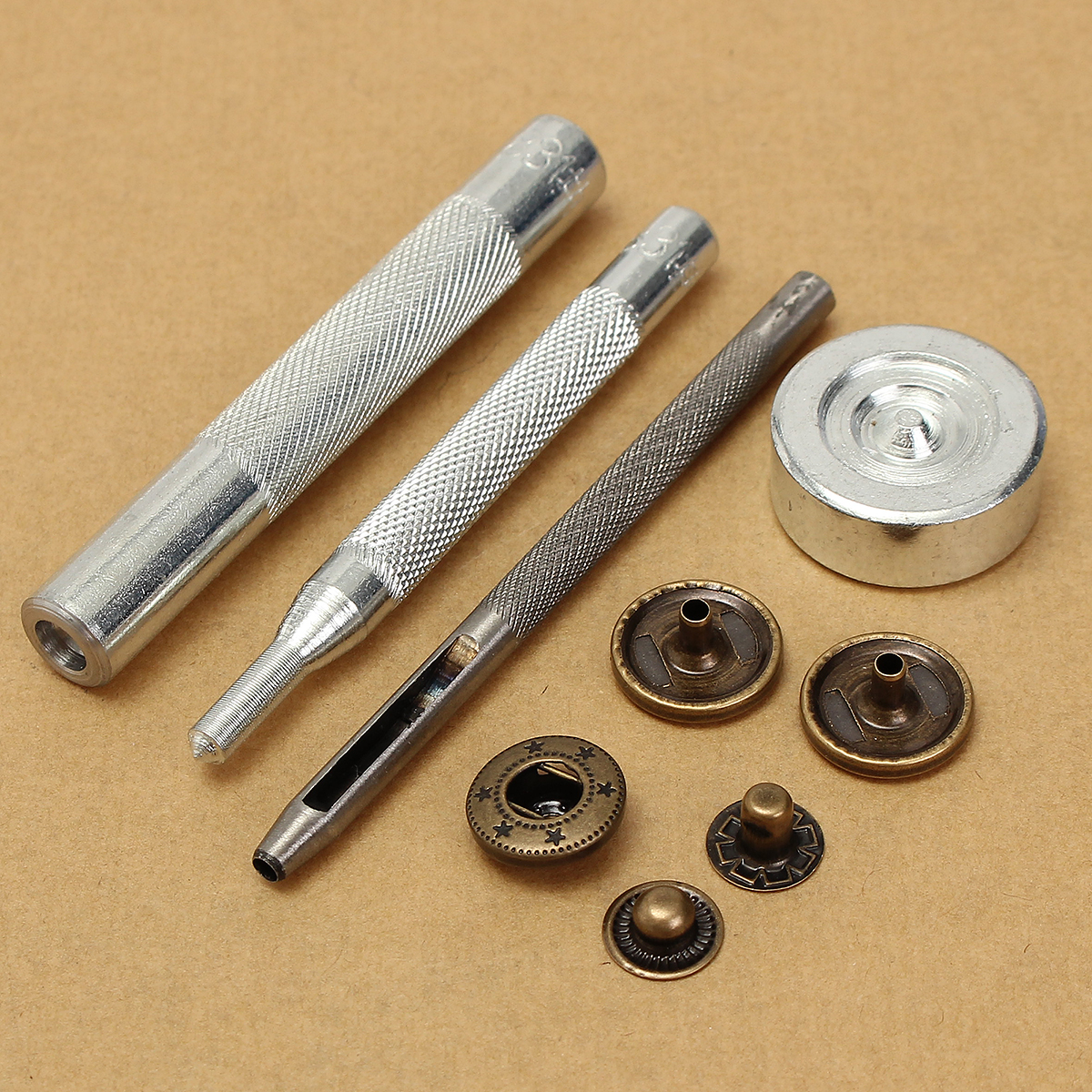 30X kit 15mm bouton pression metal + outil fixer pour cuir maroquinerie + boite Achat / Vente